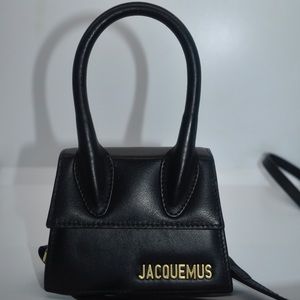 Jacquemus Le Chiquito